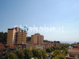 Pis, 128 m², prop de bus i tren