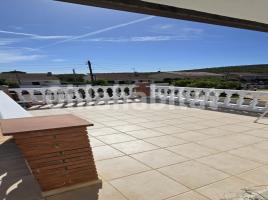 Houses (villa / tower), 180 m²