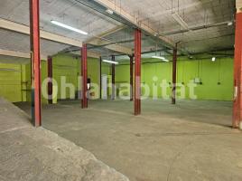 For rent business premises, 571 m², Zona