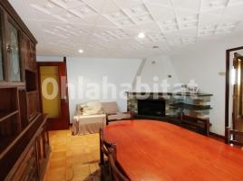 Casa (unifamiliar adossada), 311 m²