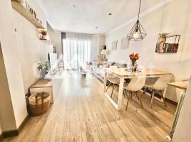 Dúplex, 108 m², seminuevo, Calle Josep Homs, 28