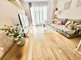 Dúplex, 108 m², seminuevo, Calle Josep Homs, 28