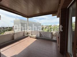 Alquiler ático, 408 m², cerca bus y metro, Plaza d'Eusebi Güell