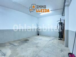 Casa (unifamiliar adossada), 265 m², prop de bus i tren, seminou, Calle Valentí Almirall, 6