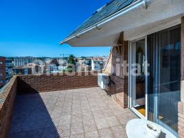 Attic, 121 m², near bus and train