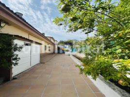Casa (xalet / torre), 182 m², Calle Eucaliptus