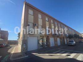 Casa (unifamiliar adosada), 195 m², Avenida de la Generalitat