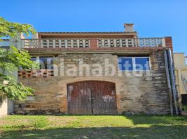 Casa (unifamiliar adosada), 370 m²