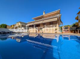 Casa (xalet / torre), 412 m², Calle Sardana, 58