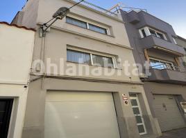 Casa (unifamiliar adosada), 127 m², cerca de bus y tren