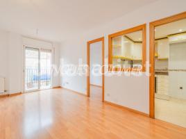 Dúplex, 85 m², près de bus et de train, Calle de València