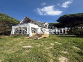 Houses (detached house), 369 m², Calle Canigó, 562