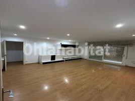 Pis, 121 m², Zona