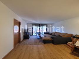 Pis, 79 m², presque neuf