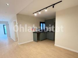 Louer , 65 m², Zona