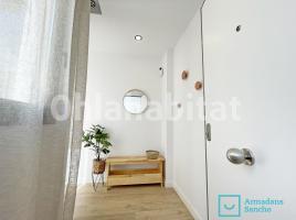 Louer pis, 68 m², près de bus et de train, presque neuf, Calle de Carreras i Candi, 6