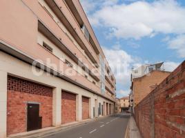 Flat, 69 m², almost new