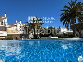 Apartament, 48 m², Zona