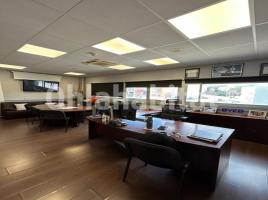 Alquiler nave industrial, 391 m², seminuevo, Calle del Pintor Roig i Soler, 4