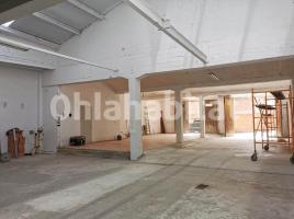 Alquiler local comercial, 585 m², Calle de Ferran Puig, 41