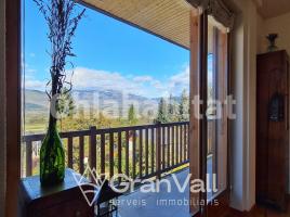 Apartament, 95 m², près de bus et de train