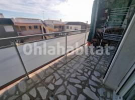 Piso, 60 m², cerca de bus y tren