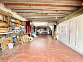 Casa (unifamiliar adosada), 389 m², Zona