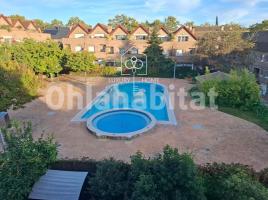 Casa (unifamiliar adosada), 192 m², Zona