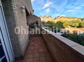 Casa (unifamiliar adosada), 192 m², Zona