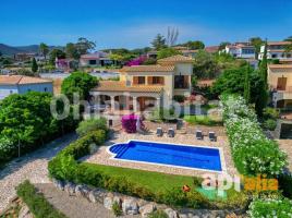 Casa (chalet / torre), 318 m², seminuevo, Calle Margarida Xirgu