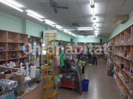 Local comercial, 220 m², Calle d'En Singuerlin