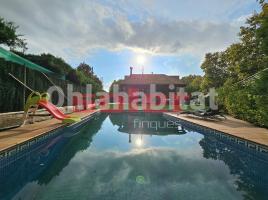 (unifamiliar aïllada), 409 m², presque neuf, Avenida de Montserrat Roig