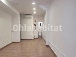 Lloguer local comercial, 34 m², prop bus i metro, Calle del Mas Casanovas
