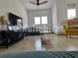 Casa (unifamiliar adossada), 243 m²