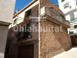 Casa (unifamiliar adosada), 240 m², Zona