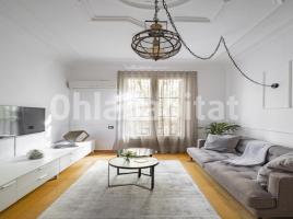 Lloguer pis, 51 m², prop de bus i tren, Calle de València