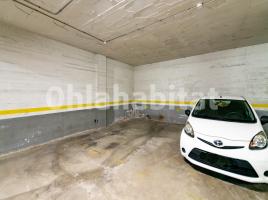 Parking, 9 m², Avenida Lluís Companys