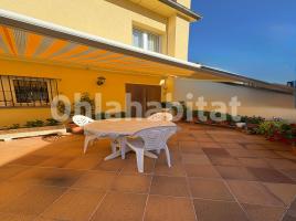  (unifamiliar adossada), 140 m²