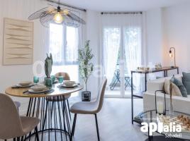 Piso, 95 m², cerca de bus y tren