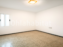 Pis, 73 m², prop de bus i tren