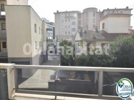 Flat, 63 m², almost new, Calle de Pedro Calderón de la Barca, 38