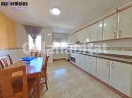 Pis, 122 m², près de bus et de train, presque neuf, Calle Ramon Casas