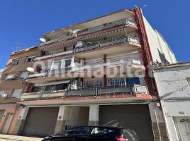 Flat, 79 m², near bus and train