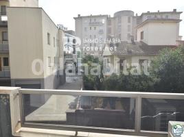 Apartamento, 51 m², seminuevo, Zona