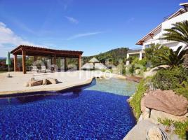 Houses (terraced house), 353 m², Zona