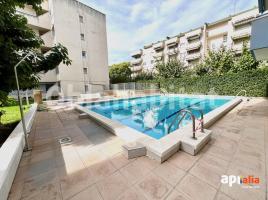 Flat, 84 m², near bus and train, Calle del Nord, 34