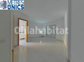 Houses (terraced house), 120 m², near bus and train, Calle Àngel Guimerà