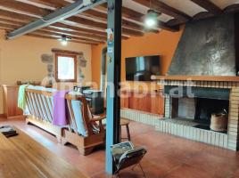  (unifamiliar aïllada), 521 m², presque neuf