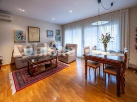 Dúplex, 135 m², Zona