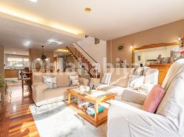 Casa (unifamiliar adossada), 265 m², seminou, Calle segle XX